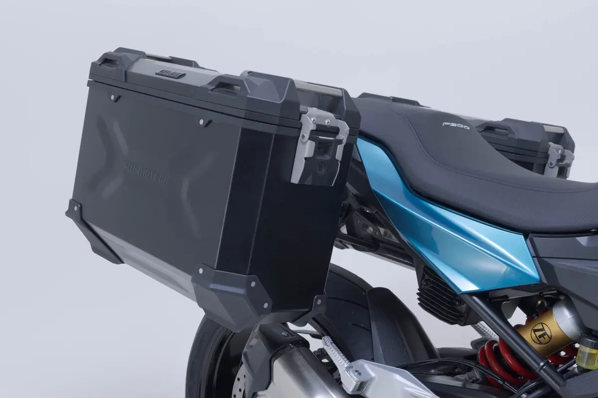 SIDE CARRIER PRO F900R/XR